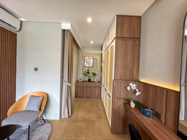 DIJUAL - Puri aria Rumah Luas Tanah 6 x 11 sqm luas bangunan 130 sqm - Jakarta Barat - DKI Jakarta