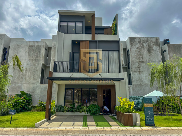 DIJUAL - Puri aria Rumah Luas Tanah 6 x 11 sqm luas bangunan 130 sqm - Jakarta Barat - DKI Jakarta