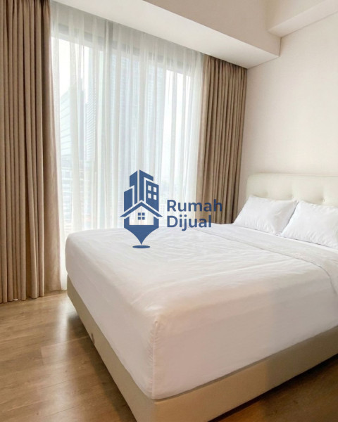 57 Promenade - High Floor
