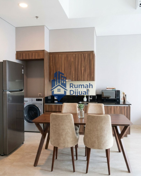57 Promenade - High Floor